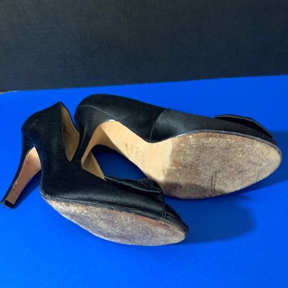 BP Black Satin Pumps - Picture 6 of 7